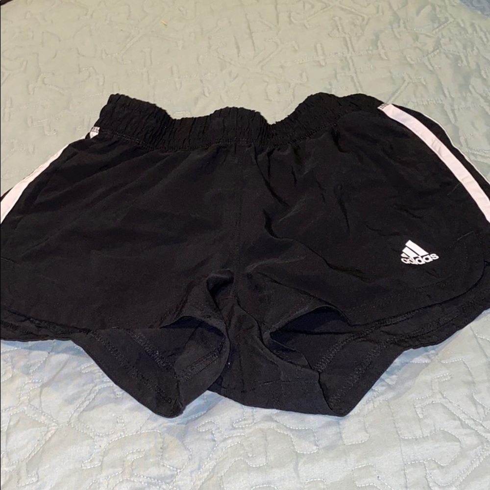 Running shorts